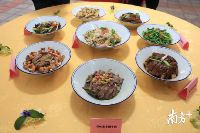 豐陽(yáng)八大碗。