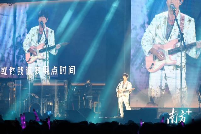 黃品源“品味”巡回音樂會在連州開唱。黃瀅 攝