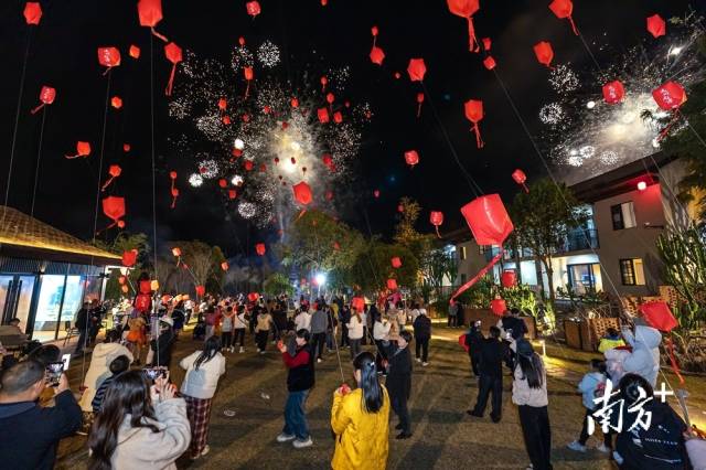 剛過去的春節(jié)假期，連州接待游客、旅游綜合增速喜人，兩項指標(biāo)均創(chuàng)歷史新高。